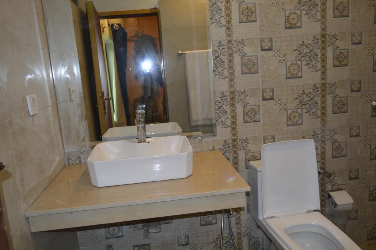 Rose Valet Guest House 伊斯兰堡 外观 照片